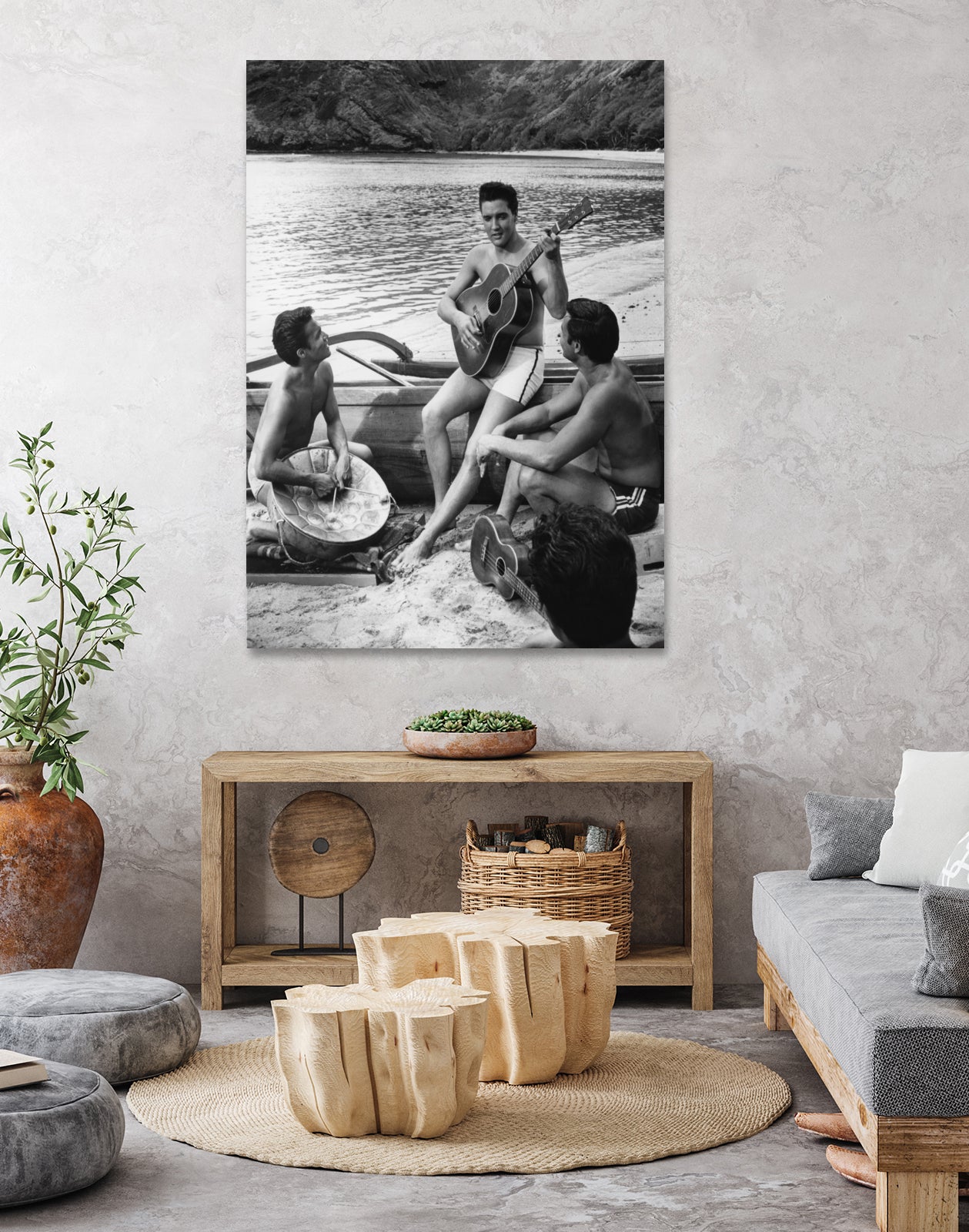 Elvis Presley, Blue Hawaii 1961 Directed By Norman Taurog by Bridgeman Images on GIANT ART - black and whtie photography