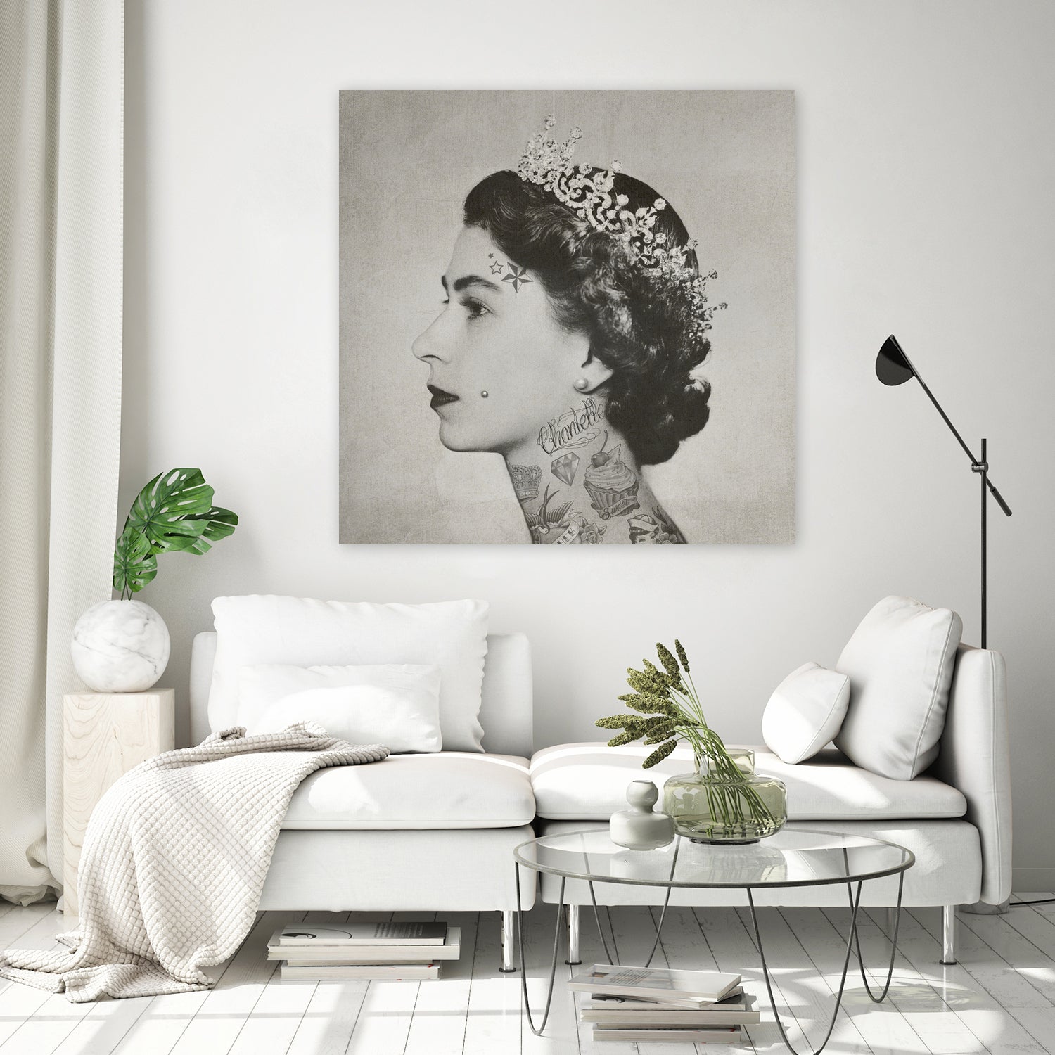 Tattoo Queen by Caterina Lo Cicero on GIANT ART - black digital painting