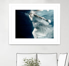 Approach by Peter Morneau on GIANT ART - white figurative artiste québécois