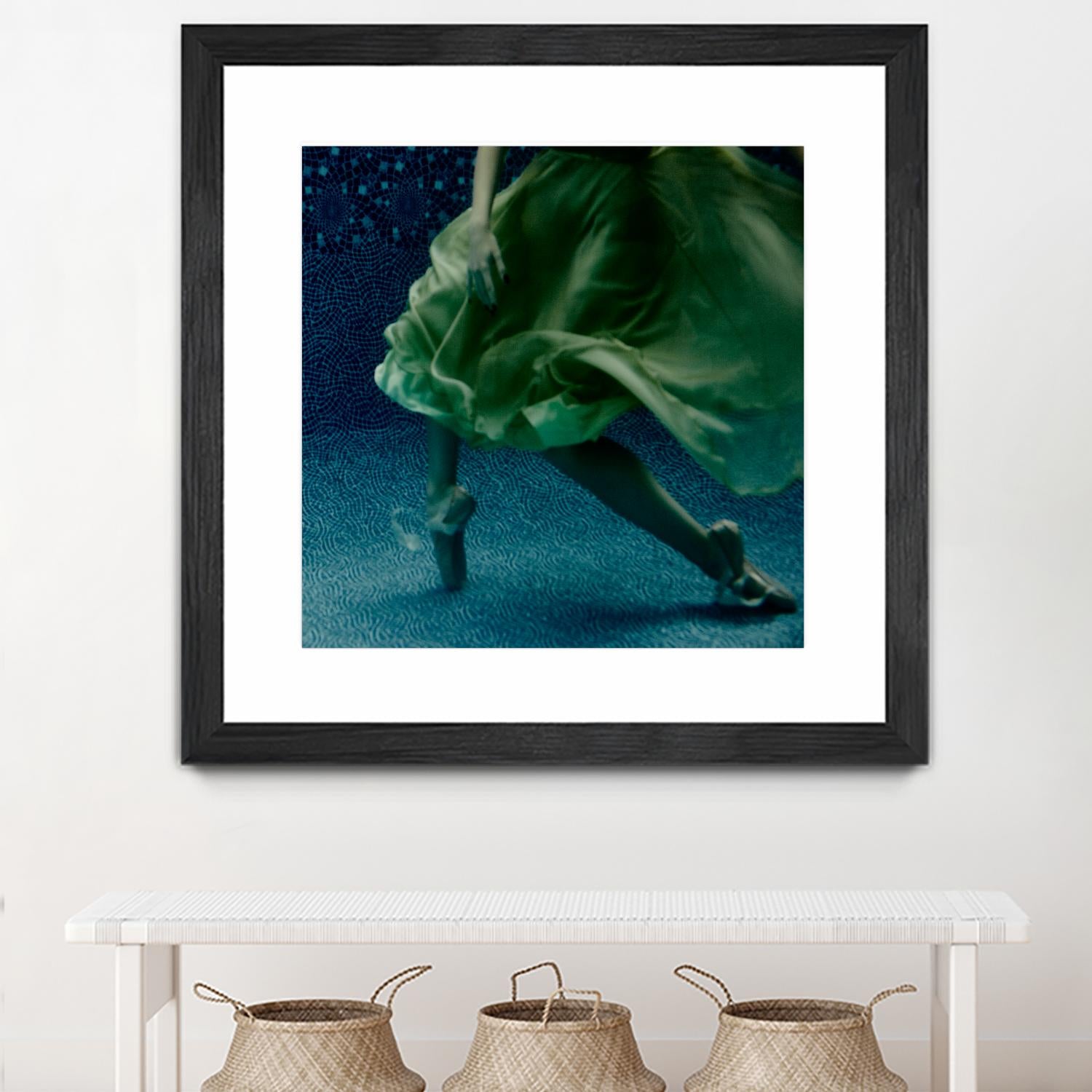 Dame 1 by Peter Morneau on GIANT ART - green photo art