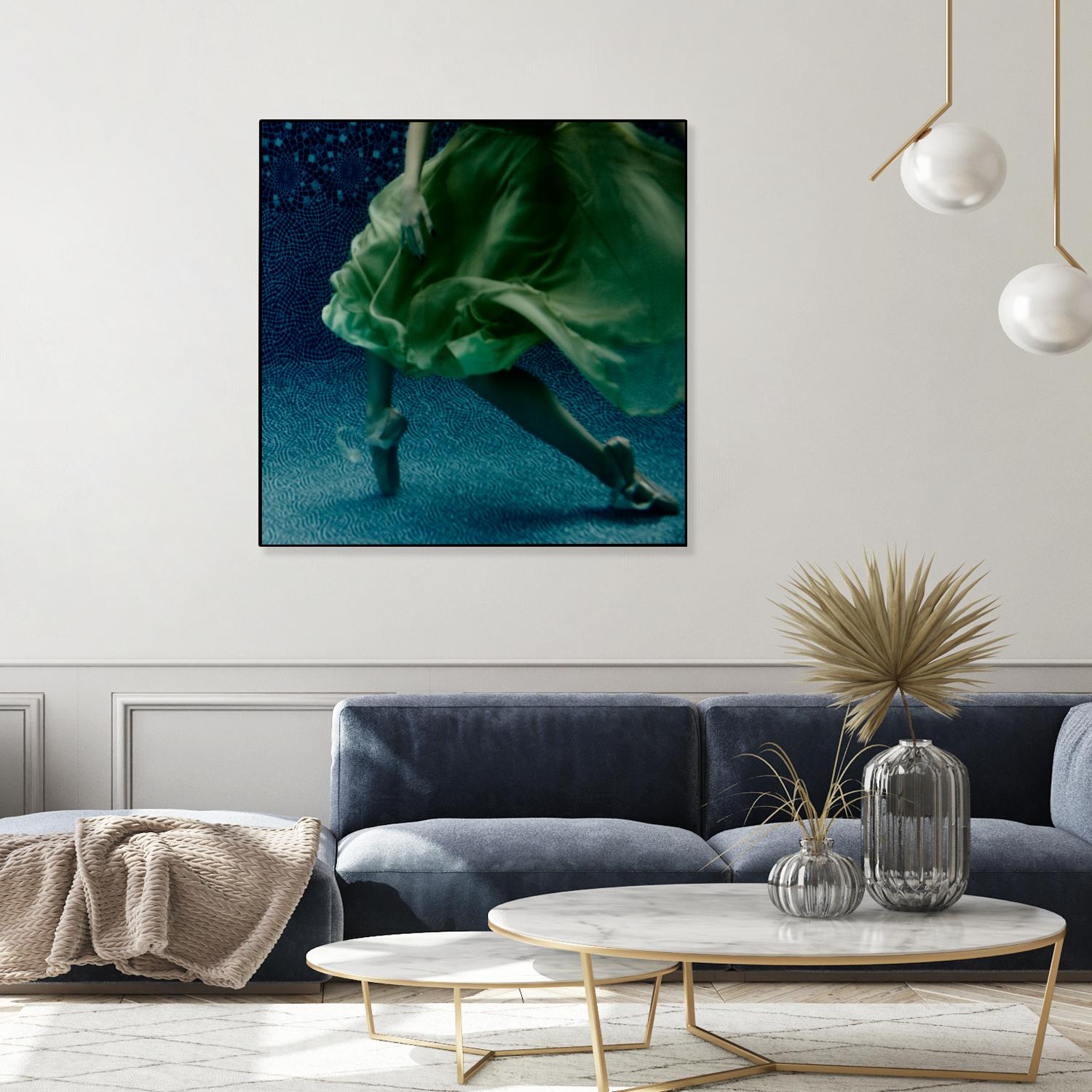 Dame 1 by Peter Morneau on GIANT ART - green photo art
