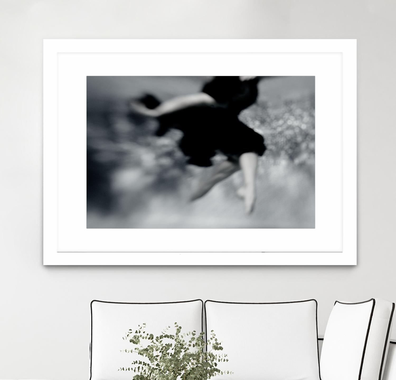 Fly by Peter Morneau on GIANT ART - black photography dancer