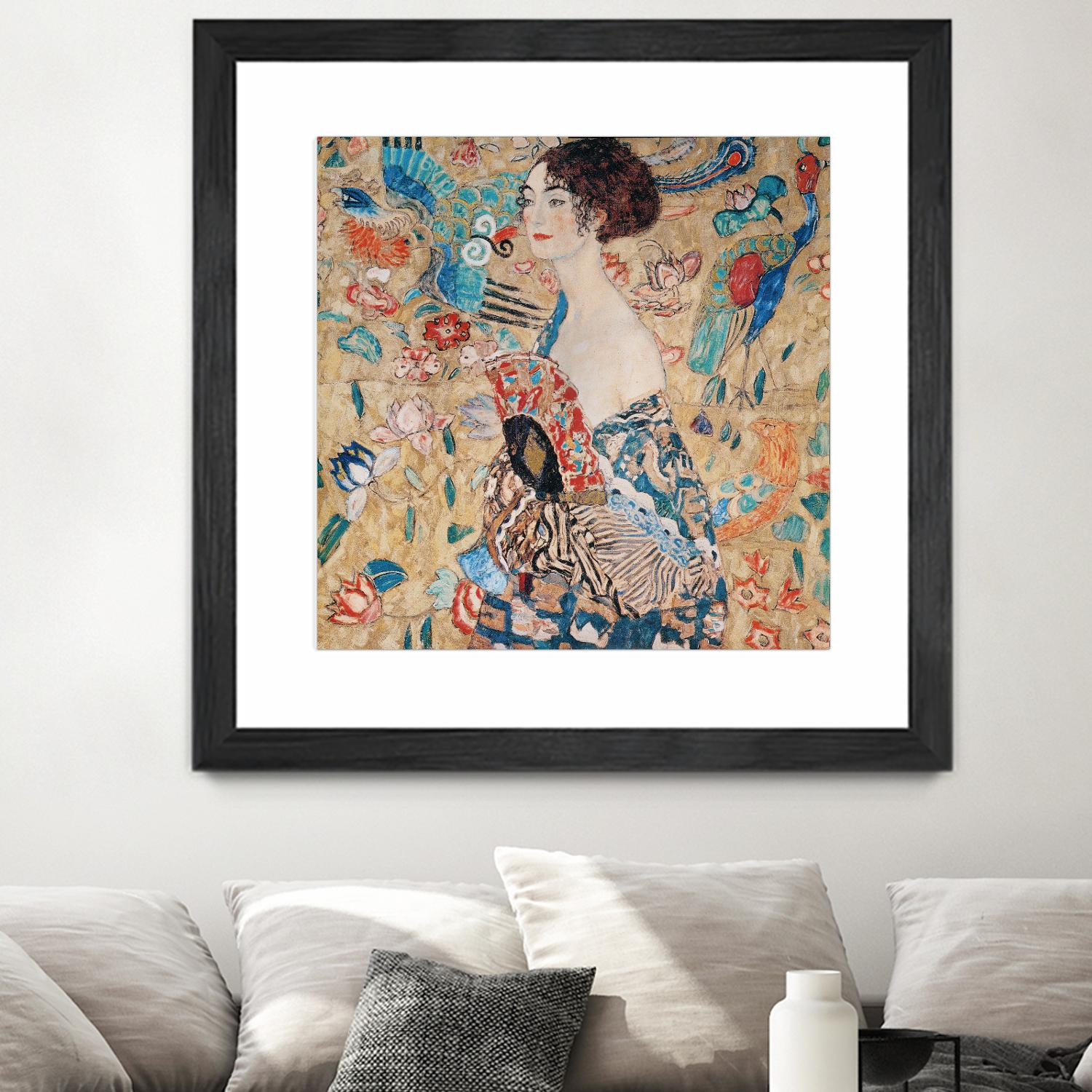 Woman with fan by Gustav Klimt on GIANT ART - gold masters féminité