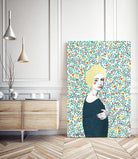 Helena by Sofia Bonati on GIANT ART - yellow men and women