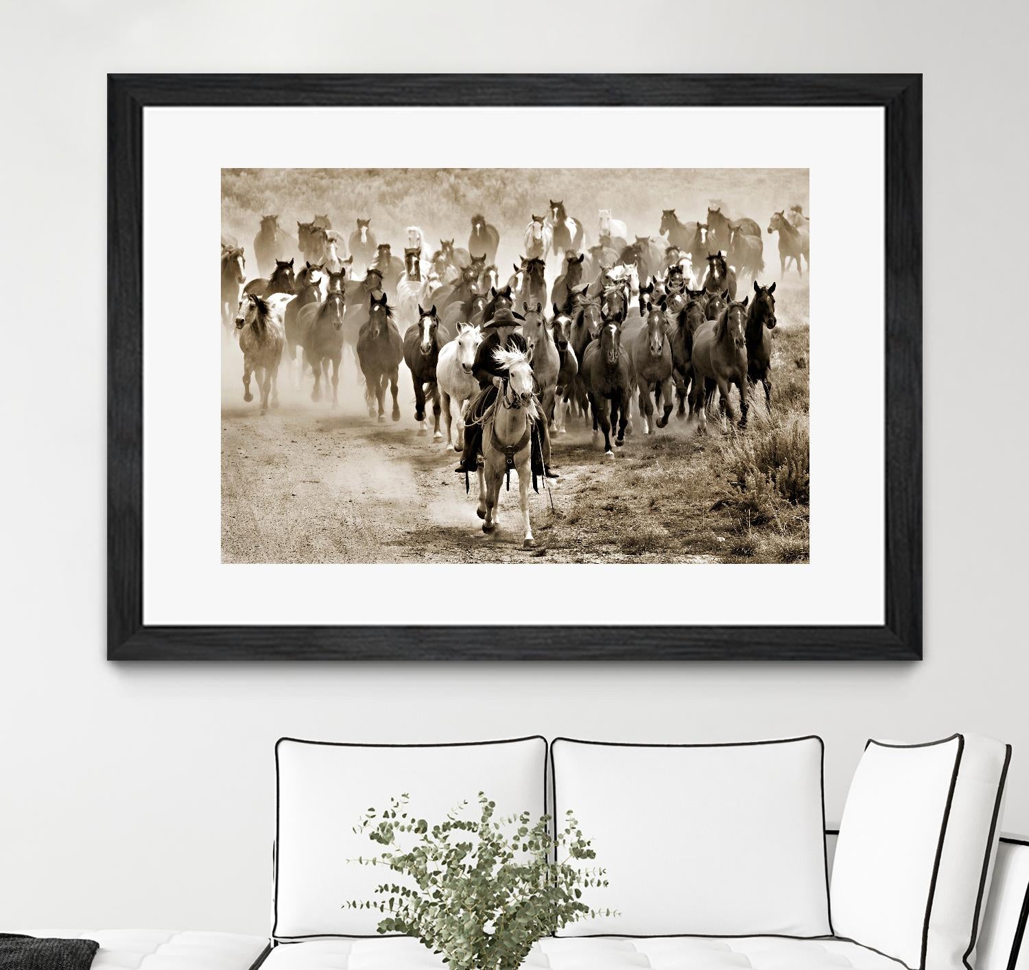 Heading Home by Lisa Dearing on GIANT ART - multicolor photography; animals; figurative