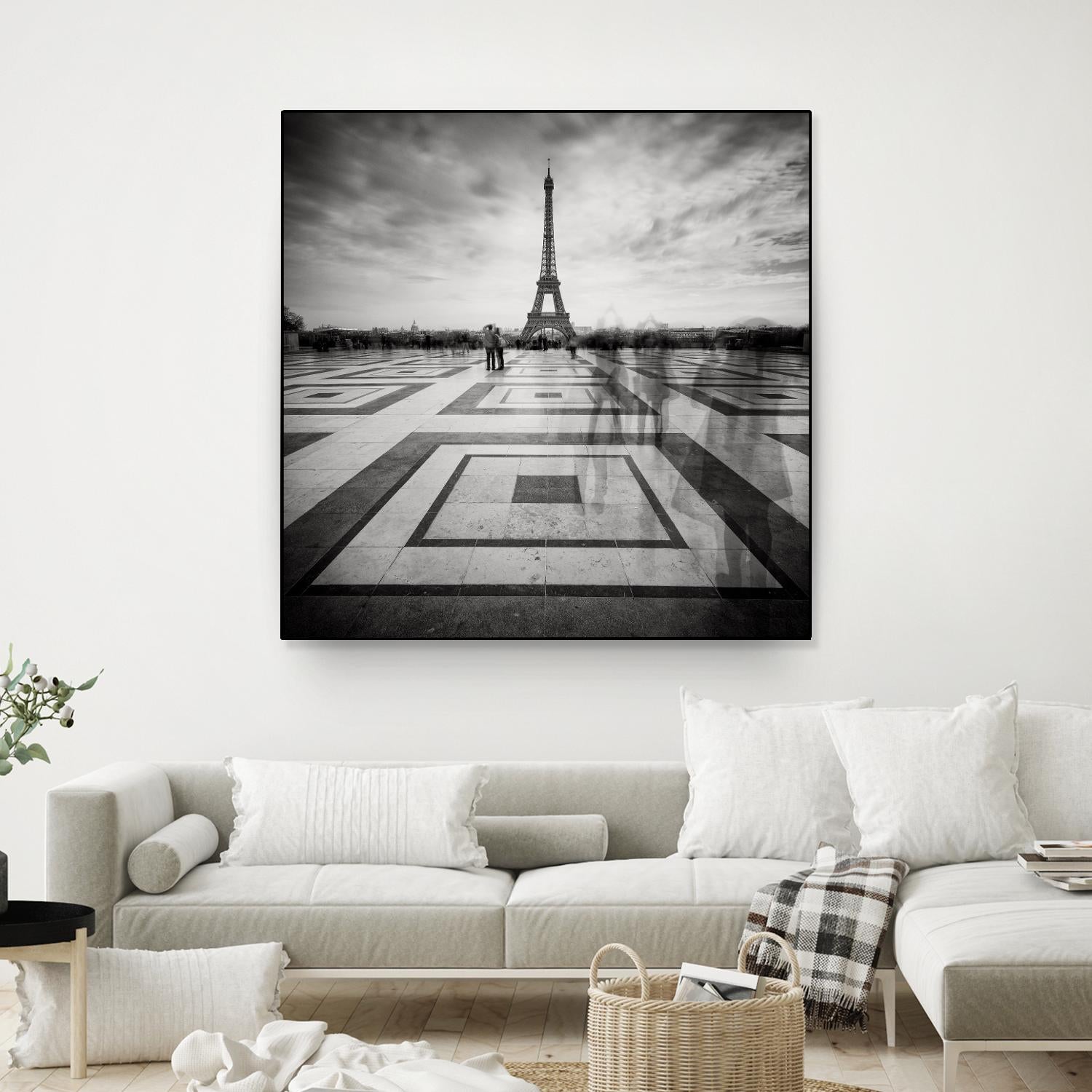 Tourists by Wilco Dragt on GIANT ART - multicolor photography; landscapes; people/places