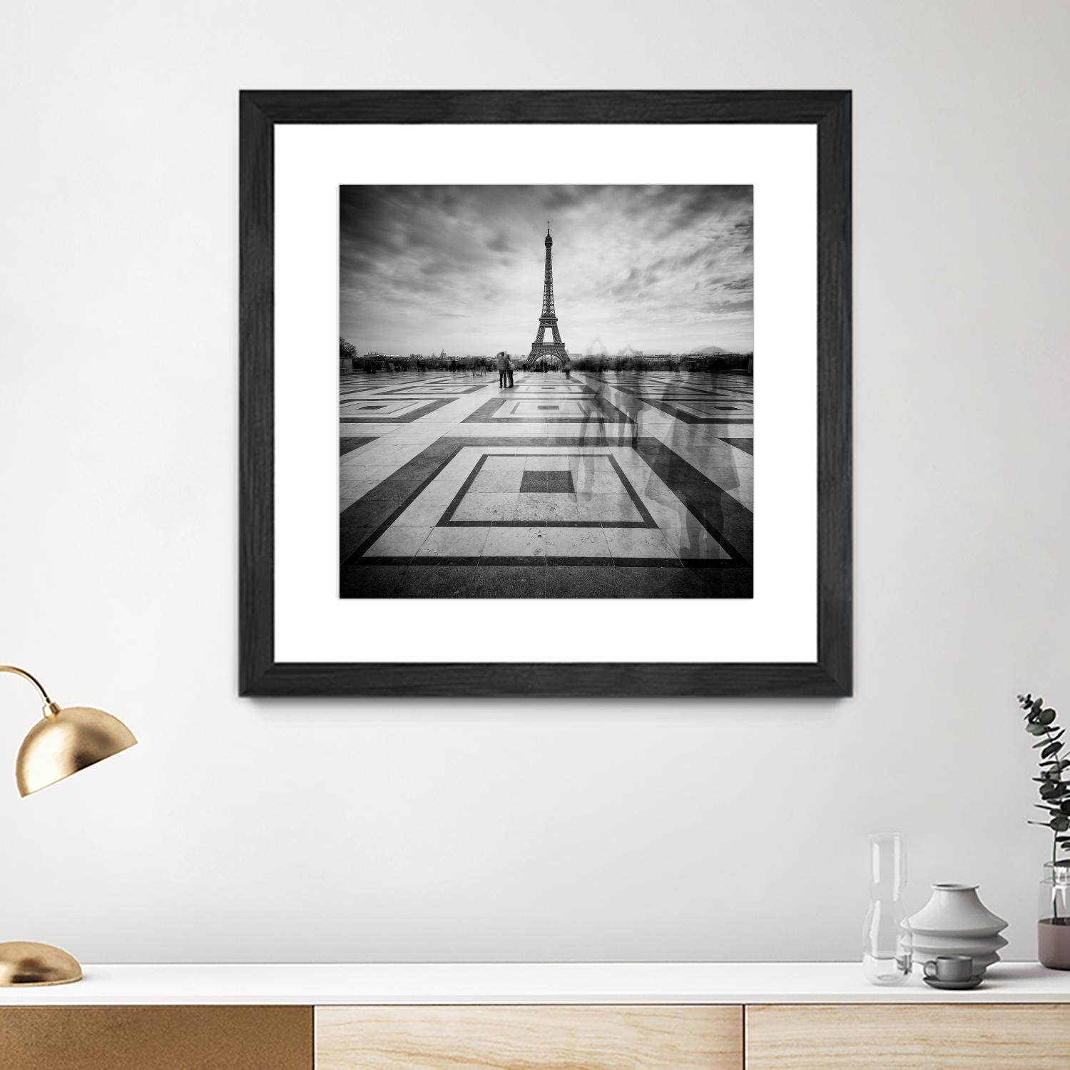 Tourists by Wilco Dragt on GIANT ART - multicolor photography; landscapes; people/places