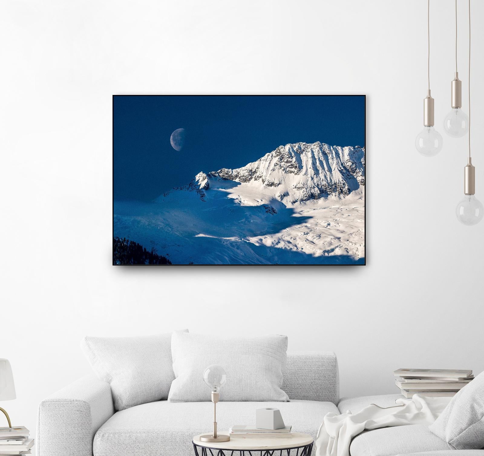 Moon by Vladimir Kostka on GIANT ART - multicolor photography; landscapes