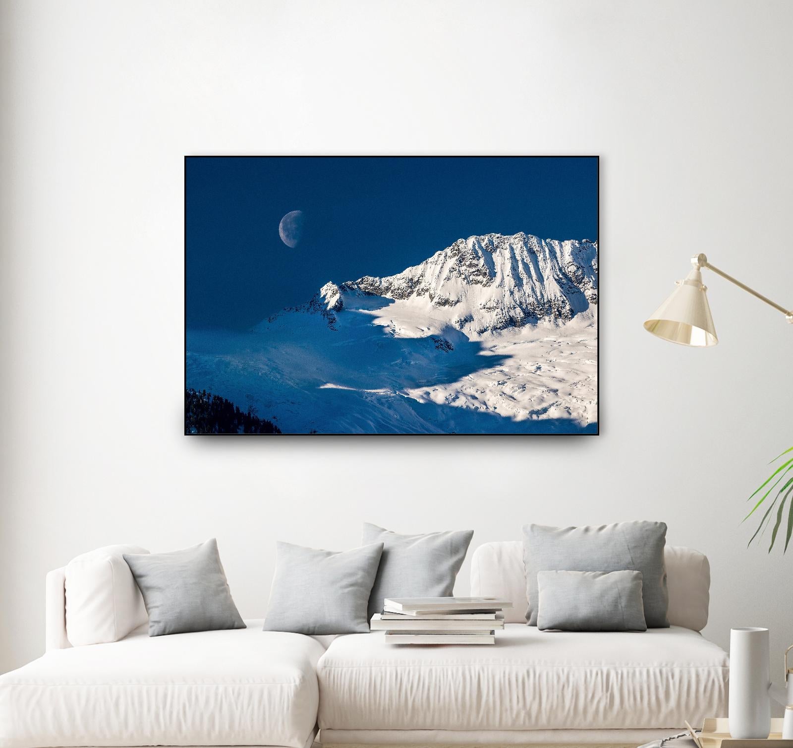 Moon by Vladimir Kostka on GIANT ART - multicolor photography; landscapes