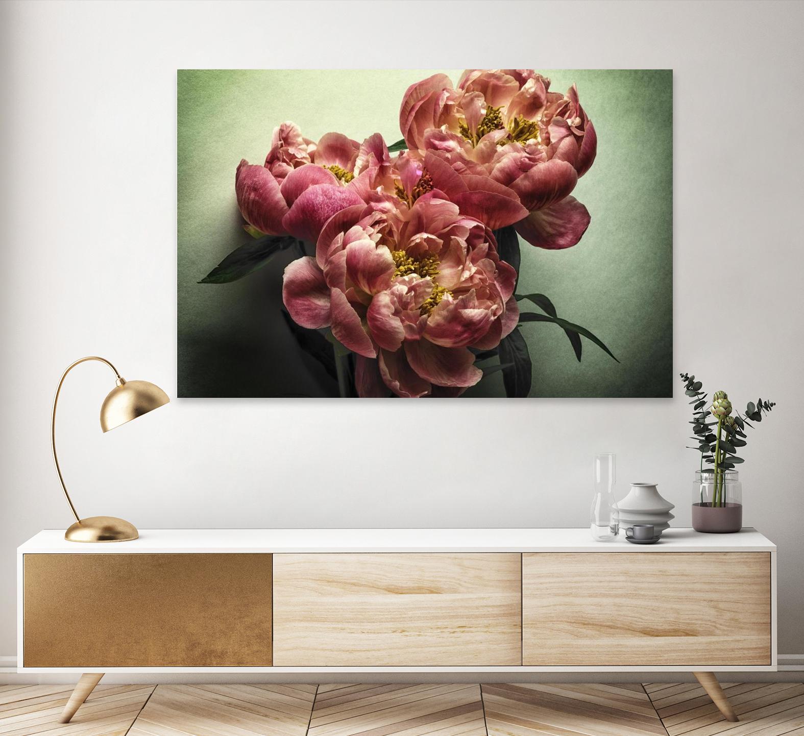 Standing in the Sun II by Jennifer Beavers on GIANT ART - green floral