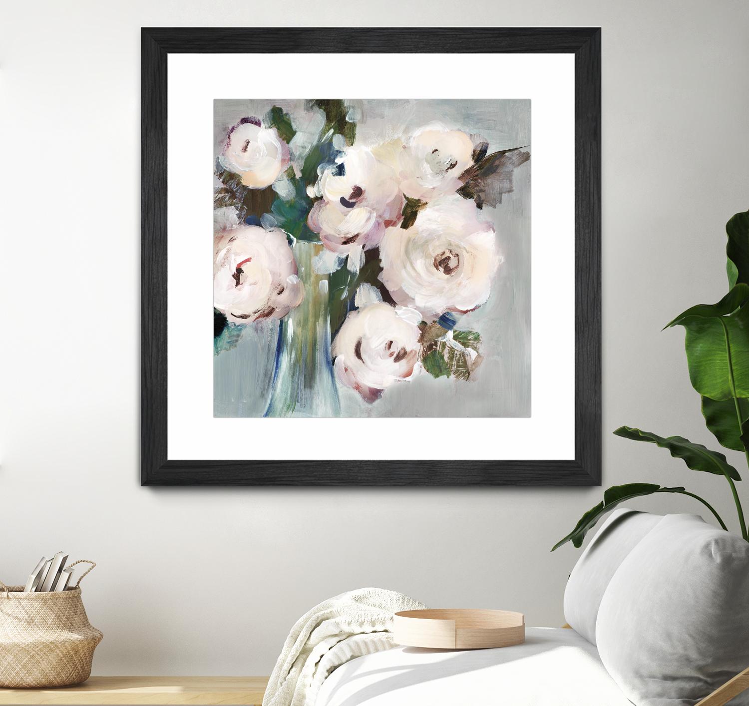 Pale Pink Bouquet I by Valeria Mravyan on GIANT ART - grey floral