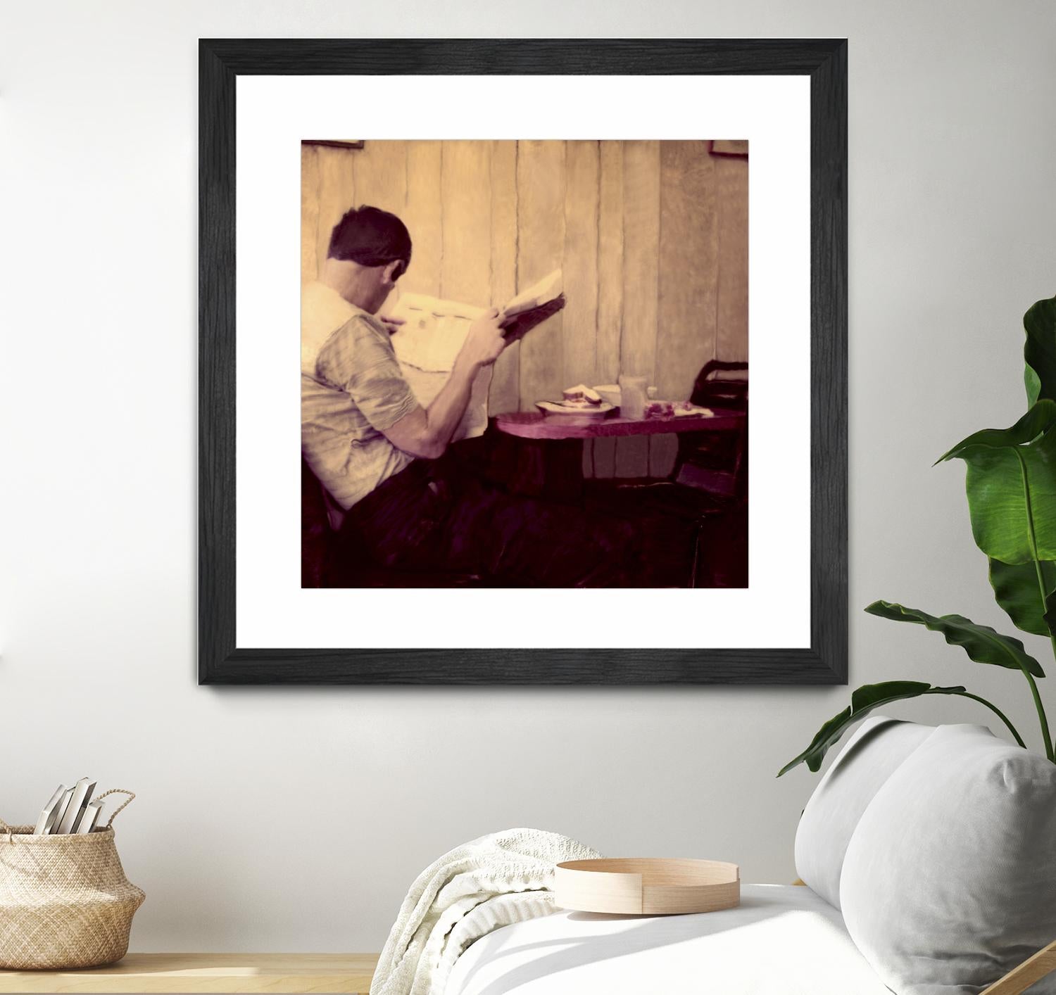 Reading Man by Joe Gemignani on GIANT ART - beige photo art