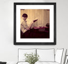 Reading Man by Joe Gemignani on GIANT ART - beige photo art