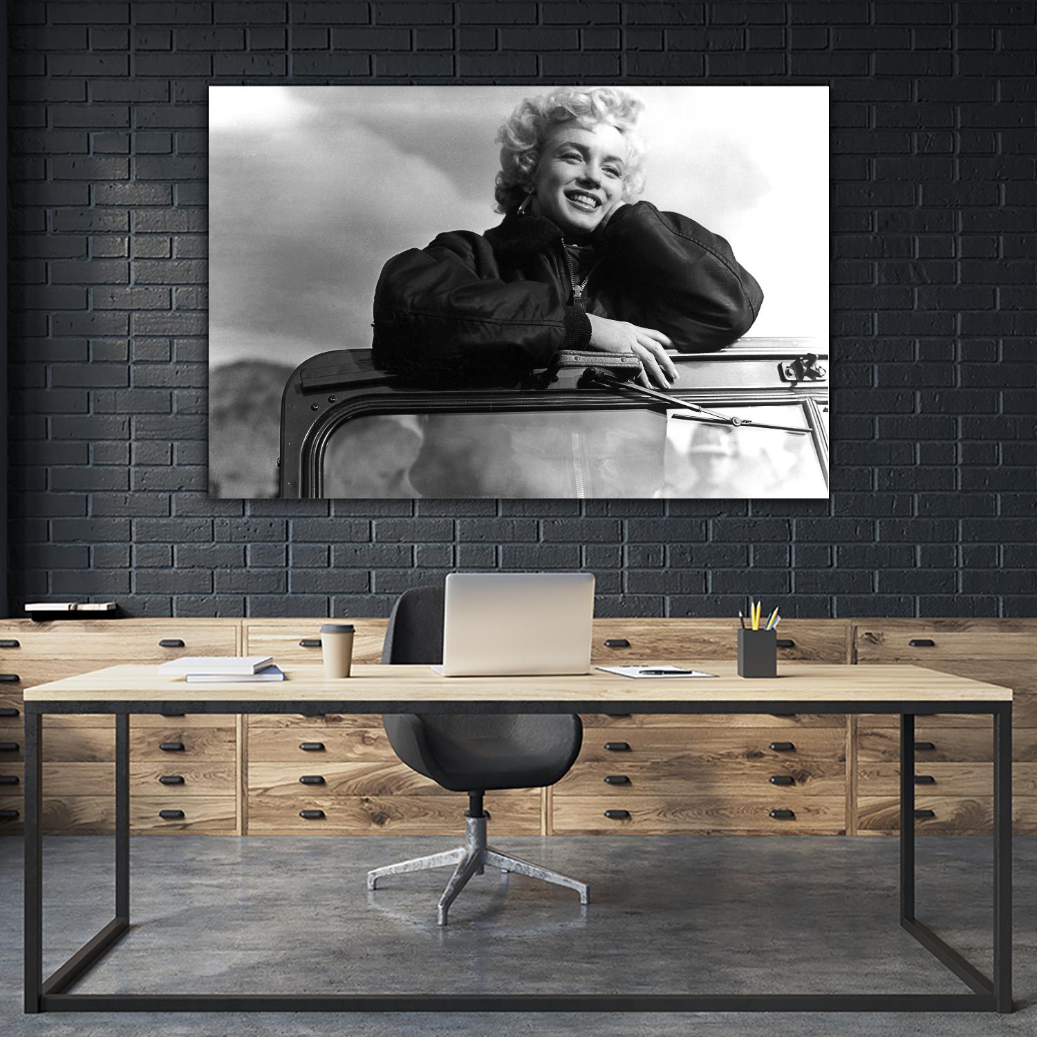 My Favorite by Robert G. Eversen on GIANT ART - fashion