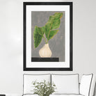 Frond in Vase III by Jennifer Goldberger on GIANT ART - beige botanicals abstract