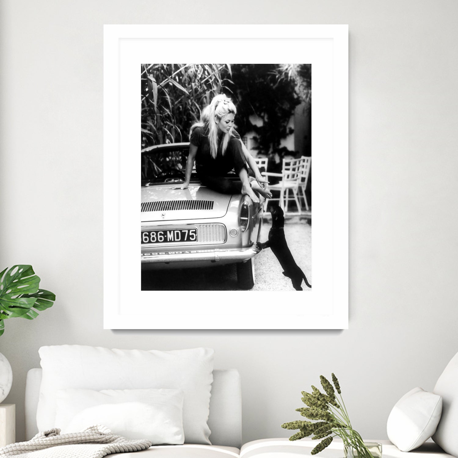 Brigitte Bardot  with her dog in St. Tropez, 1962 by M Studio on GIANT ART - black and white photographie bardot