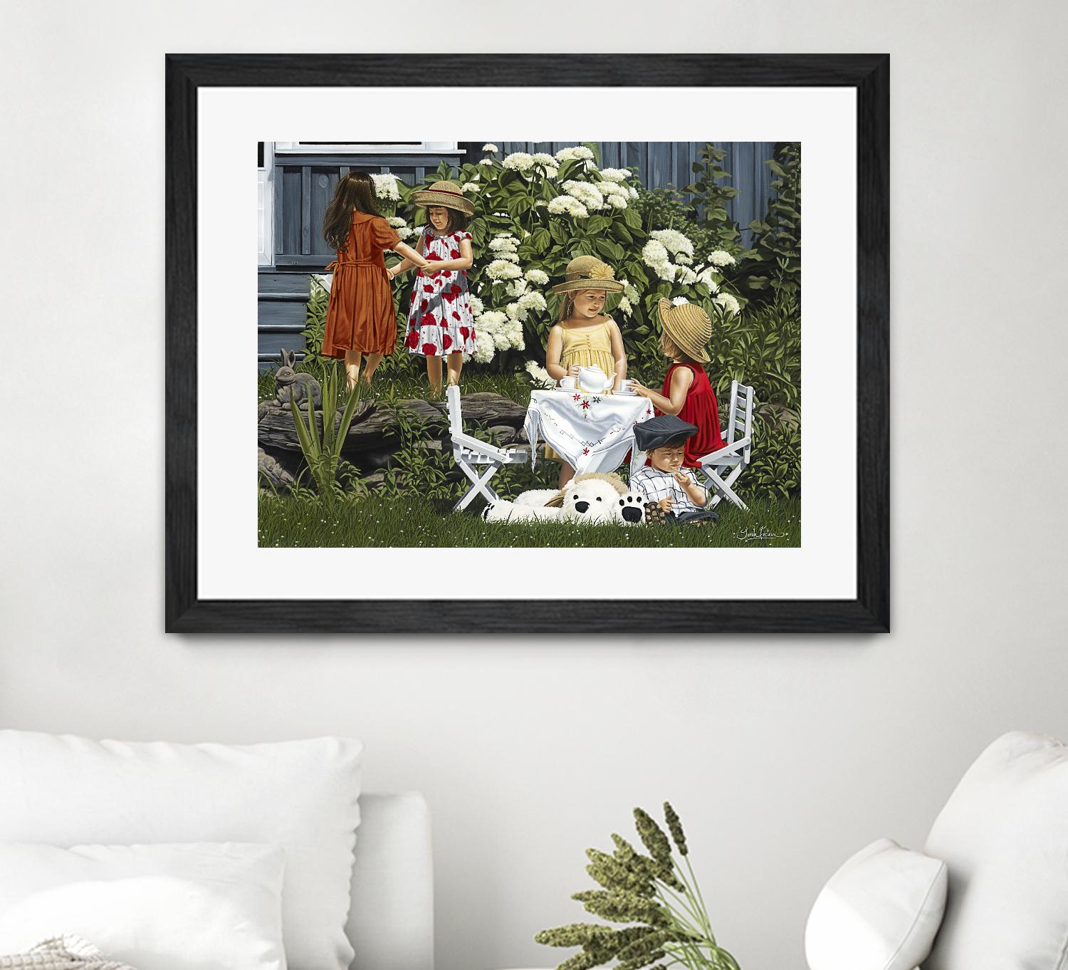Golden Party by Sarah Fecteau on GIANT ART - red naive