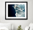 Approach by Peter Morneau on GIANT ART - white figurative artiste québécois