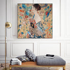 Woman with fan by Gustav Klimt on GIANT ART - gold masters féminité