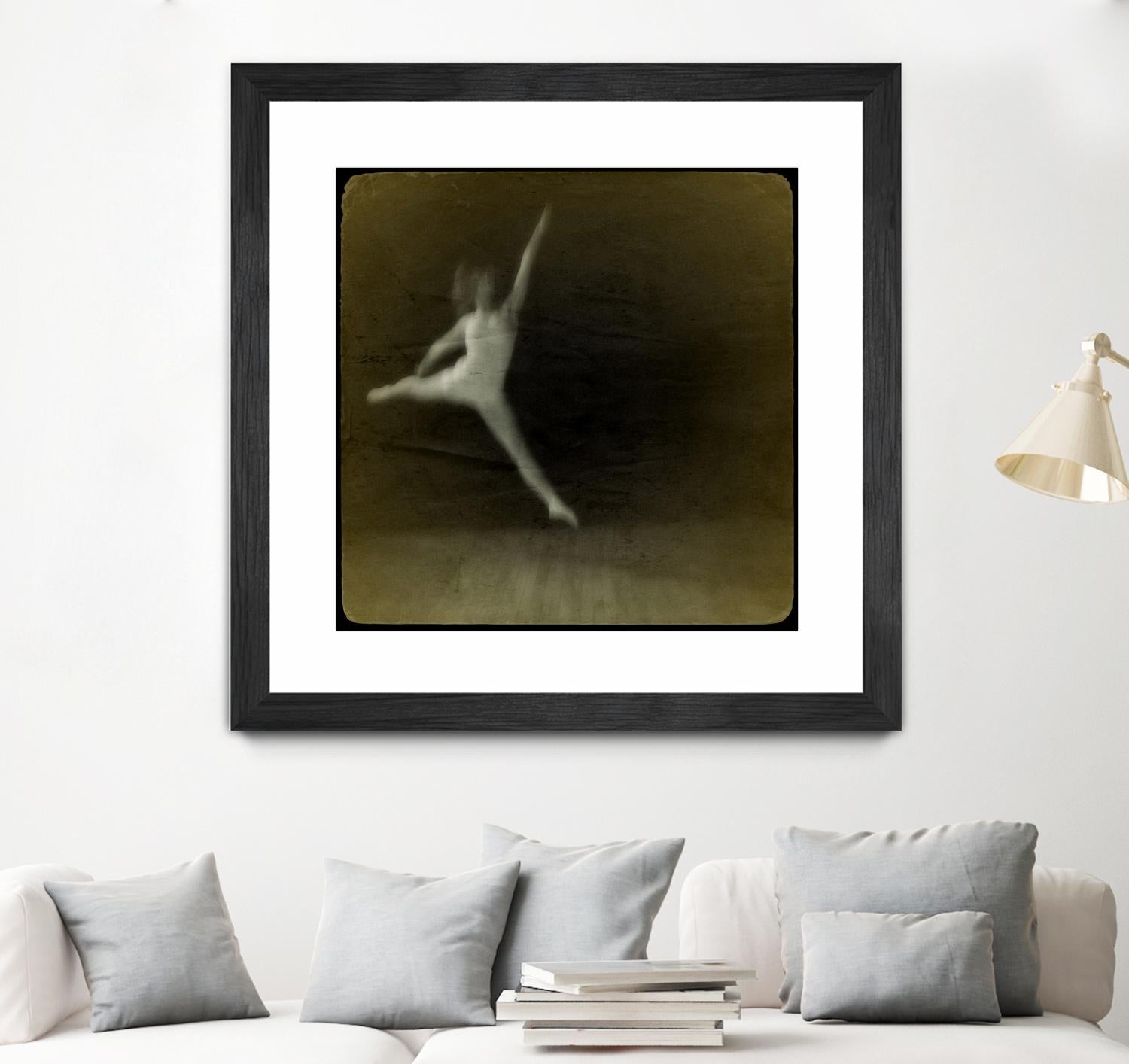 Dancing motion I by Jean-François Dupuis on GIANT ART - beige music - dance ballerine