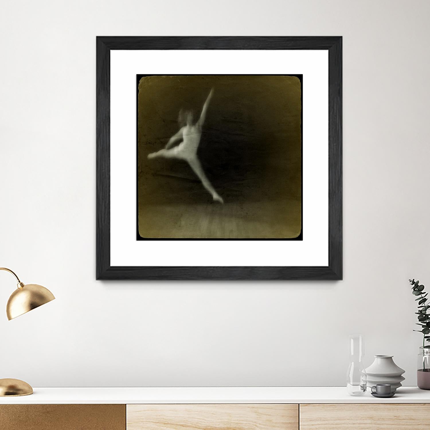 Dancing motion I by Jean-François Dupuis on GIANT ART - beige music - dance ballerine