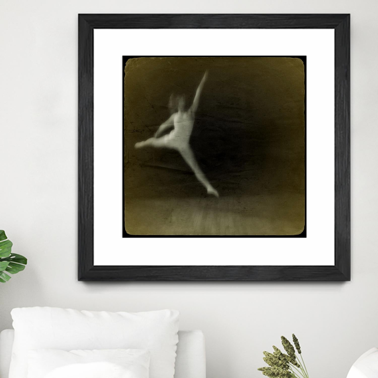 Dancing motion I by Jean-François Dupuis on GIANT ART - beige music - dance ballerine
