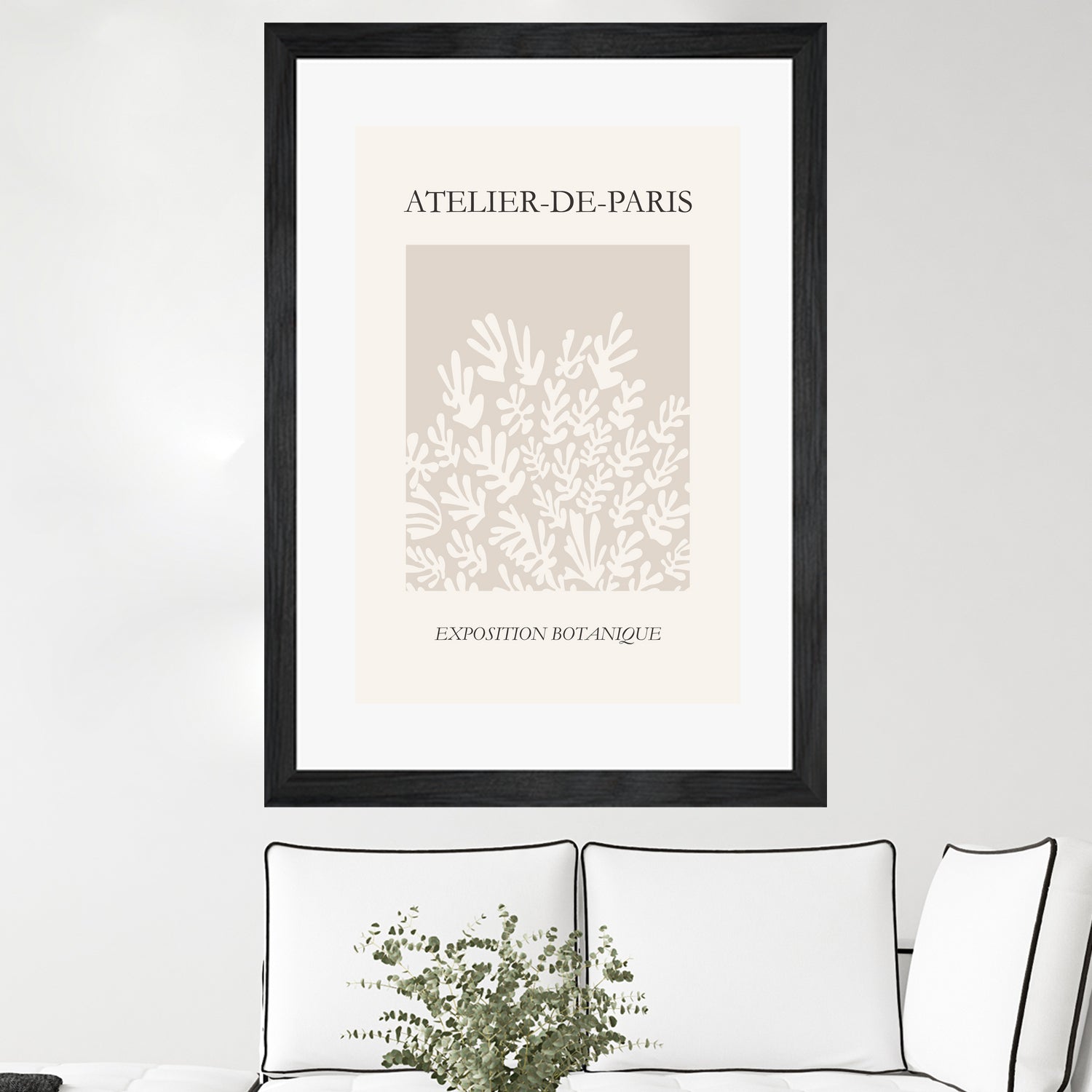 Le pouvoir des fleurs IV by M Studio on GIANT ART - beige
