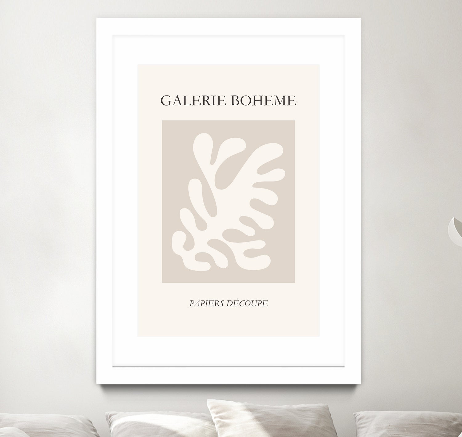 Le pouvoir des fleurs II by M Studio on GIANT ART - beige