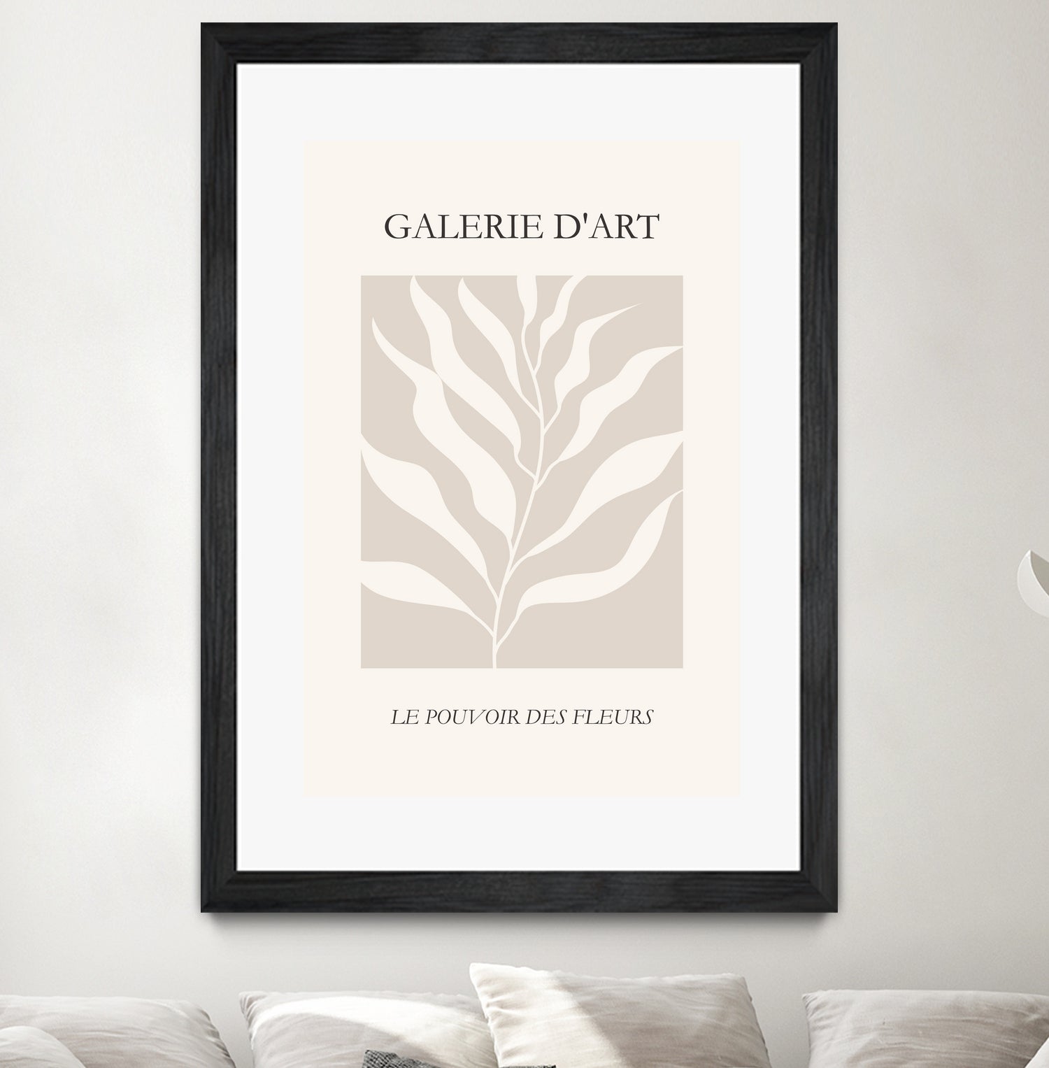 Le pouvoir des fleurs III by M Studio on GIANT ART - beige