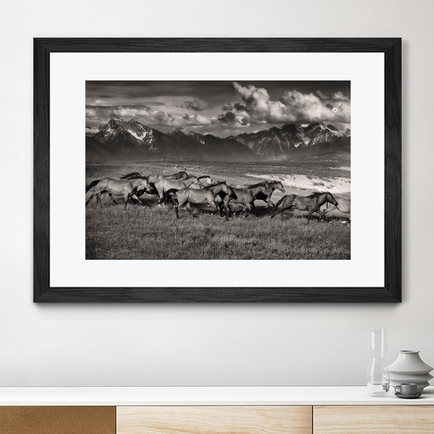 Mountain Range Mavericks by Lisa Dearing on GIANT ART - multicolor photography; animals