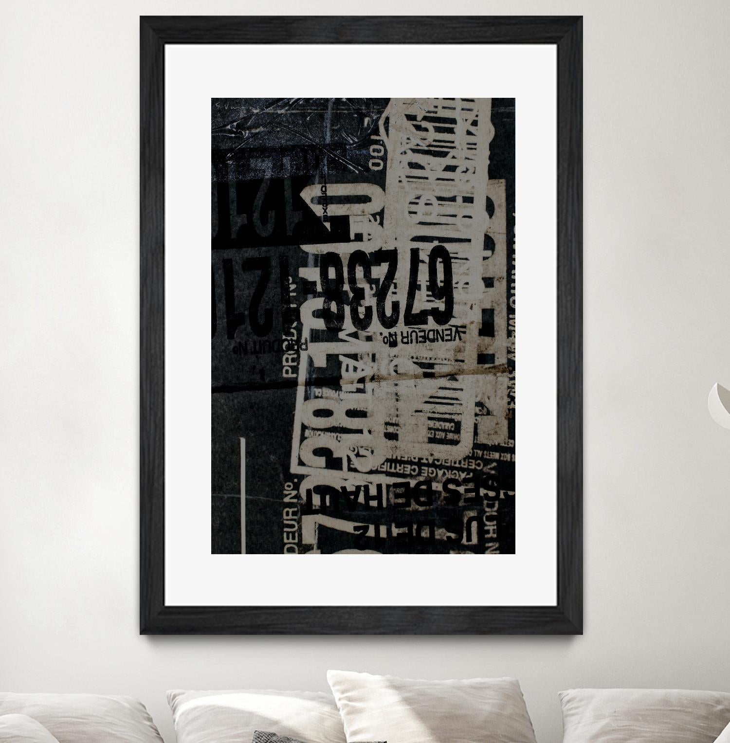 Greek to Me I by Enrico Varrasso on GIANT ART - grey abstract