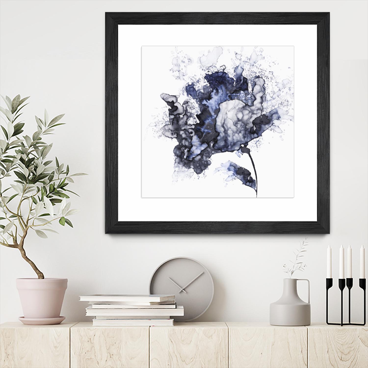 Exploding Leaf by Eva Watts on GIANT ART - white abstract